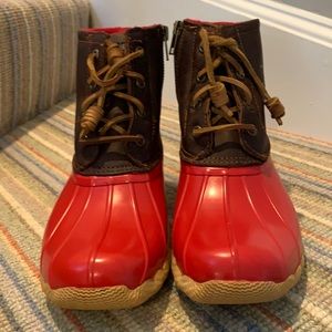 SZ 6 SPERRY RED BROWN ANKLE DUCK BOOTS